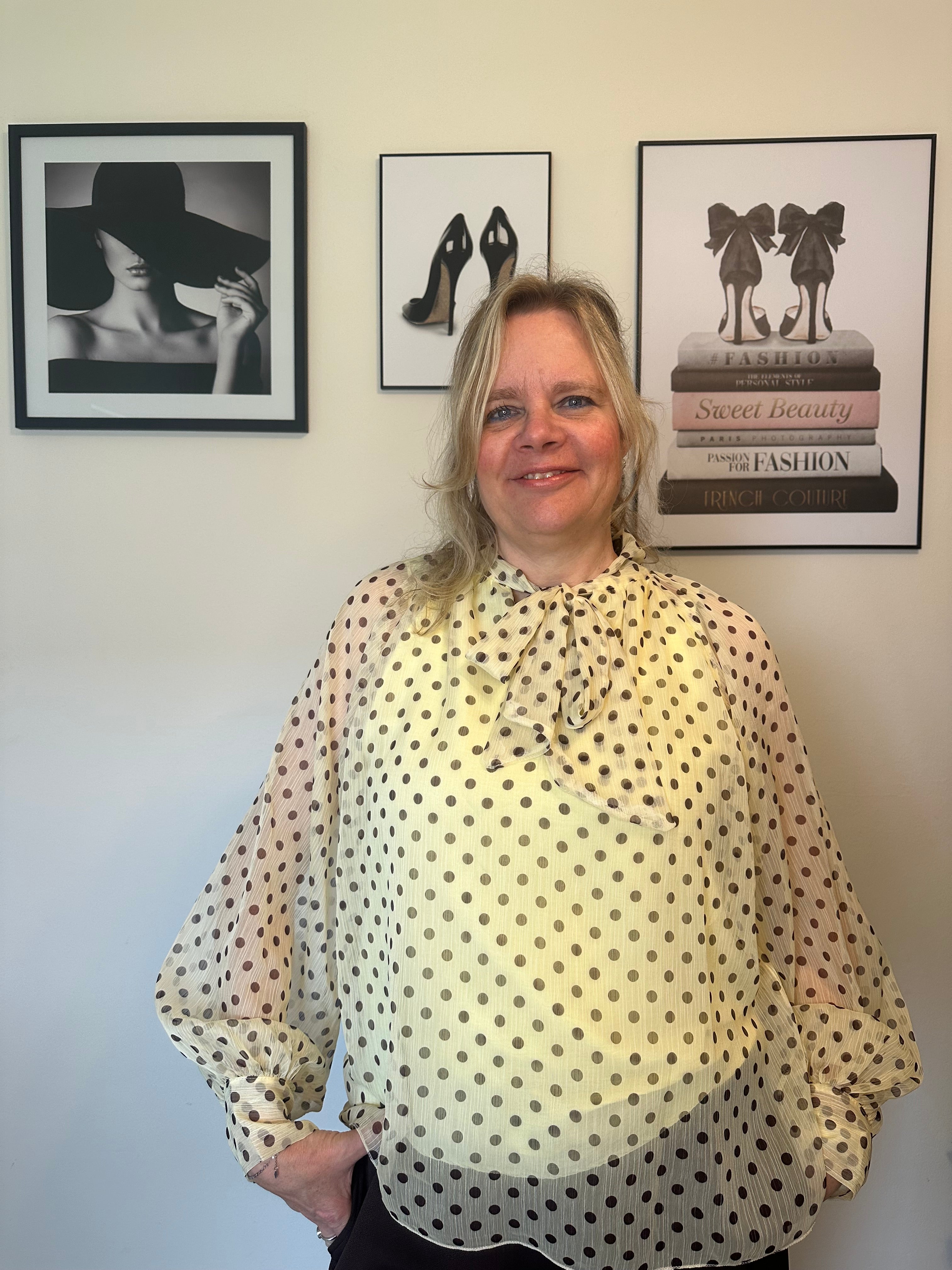 Polkadot blouse Isa geel